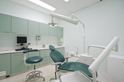 Contrat d'entretien et désinfection d'un cabinet dentaire près de Vienne 